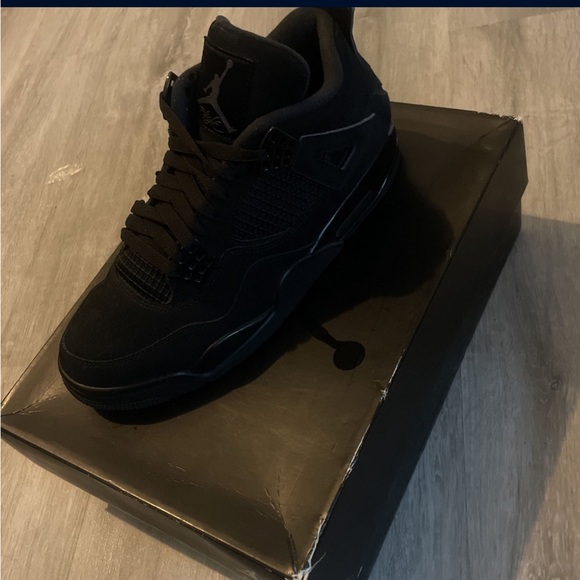 Air Jordan 4’s Black Cats - Picture 3 of 3
